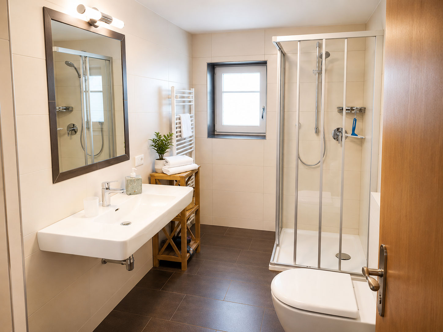 Bathroom of the Hochzeiger apartment